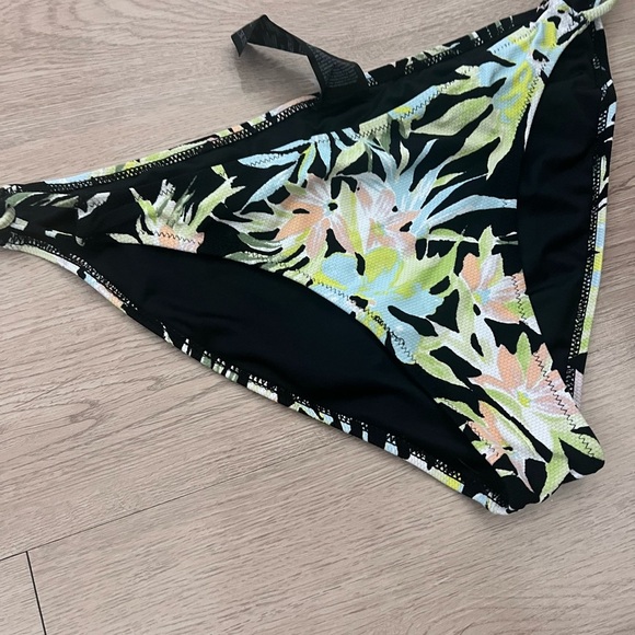Volcom Black  Floral Swimwear - Picture 4 of 9